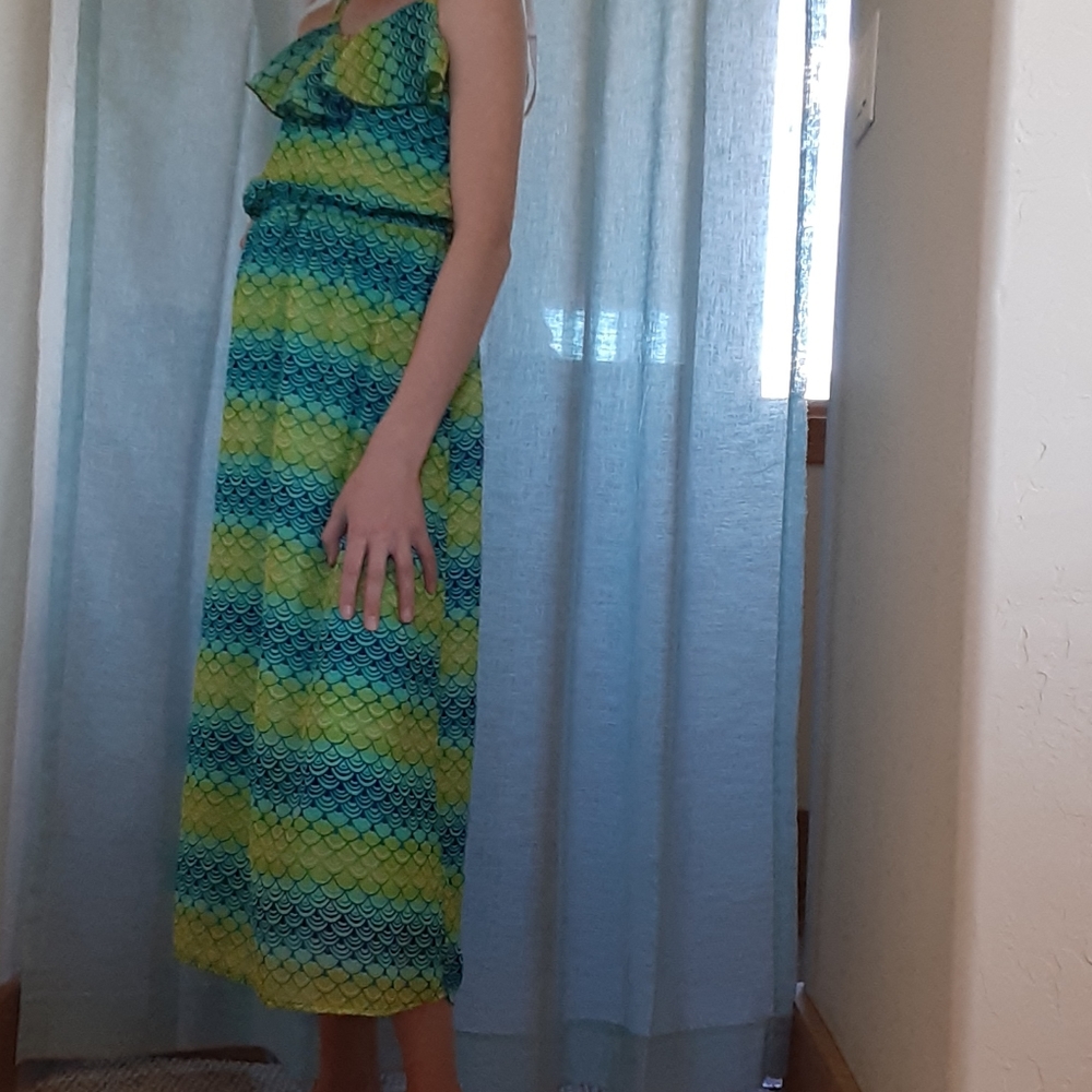 Mermaid lace dress